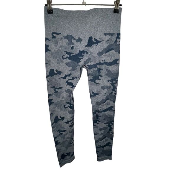 Unbranded Blue Camo Patterned Cropped Leggings - Picture 1 of 3